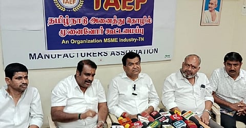 சிறு, குறு நிறுவனங்களை மத்திய, மாநில அரசுகள் நசுக்குவது எப்படி? - திருப்பூர் தொழில் துறையினர் விவரிப்பு