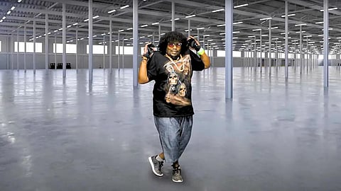 ஹாலிவுட்டில் யோகிபாபு!