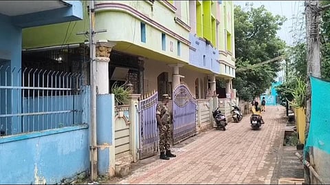 புதுக்கோட்டையில் 3 இடங்களில் அமலாக்கத் துறையினர் சோதனை