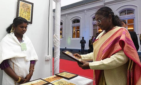 நிலமற்ற பழங்குடியினருக்கு நிலம் கிடைக்க வழிவகை செய்ய வேண்டும்: உதகையில் குடியரசுத் தலைவர் வலியுறுத்தல்