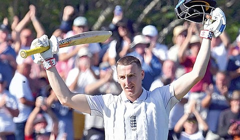 சதம் விளாசிய ஹாரி புரூக். படம்: ஏஎப்பி