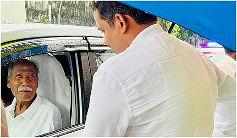 நெருங்கும் புயல்: முகாம்களில் தடையின்றி உணவு வழங்கலை உறுதி செய்ய புதுச்சேரி முதல்வர் உத்தரவு