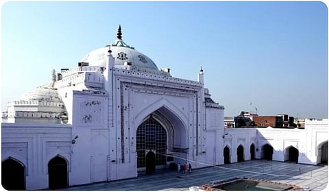 சிவன் கோயிலை இடித்து கட்டியதா பதான்யூ மசூதி? - இந்து மகா சபா வழக்கில் டிச.10-ல் விசாரணை