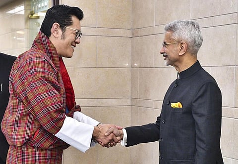 பூடான் மன்னர் இரண்டு நாள் பயணமாக இந்தியா வருகை: அமைச்சர் ஜெய்சங்கர் வரவேற்பு