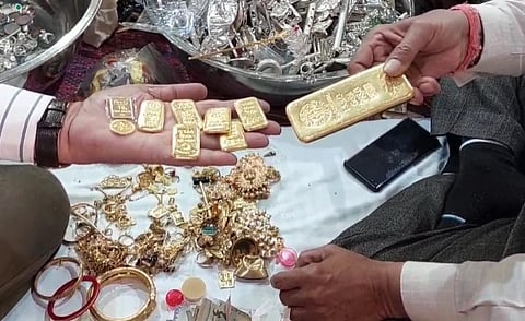 ராஜஸ்தான் கோயில் உண்டியலில் 1 கிலோ தங்க பிஸ்கட், ரூ.23 கோடி ரொக்கம்!