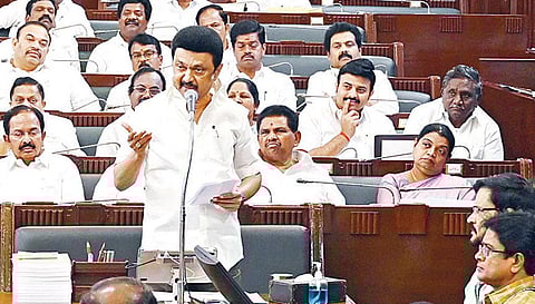 தமிழக சட்டப்பேரவையில் அதானி விவகாரம் குறித்து நேற்று விளக்கமளித்து பேசிய முதல்வர் மு.க.ஸ்டாலின்.