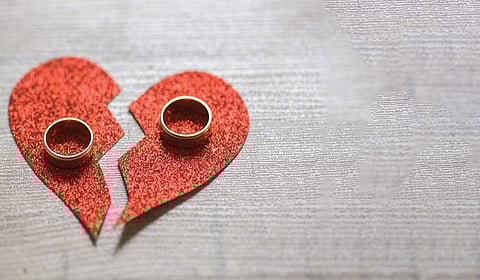 மணத்திலும் முறிவிலும் முன்மாதிரி நட்சத்திரங்கள்