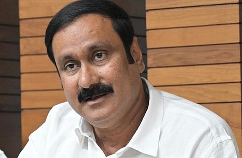 உள்ளாட்சிகளிடம் இருந்து ஆலை உரிமம் வழங்கும் அதிகாரம் பறிப்பு: அன்புமணி கண்டனம்