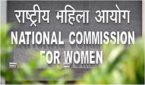 அண்ணா பல்கலை. மாணவி பாலியல் வன்கொடுமை - தேசிய மகளிர் ஆணையம் தாமாக முன்வந்து விசாரணை