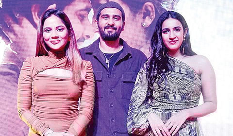 காதல் சடுகுடு | சினிப்பேச்சு