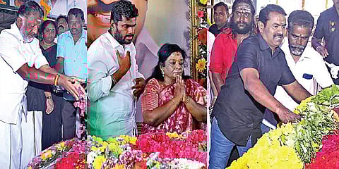 விஜயகாந்த் முதலாமாண்டு நினைவு நாள் குருபூஜை: ஆயிரக்கணக்கானோர் புகழஞ்சலி