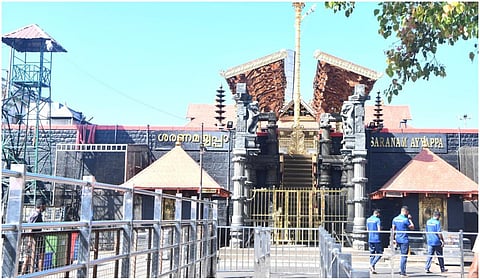 மகரவிளக்கு பூஜைக்காக சபரிமலையில் நாளை மாலை மீண்டும் நடை திறப்பு: தயார் நிலையில் சந்நிதானப் பகுதிகள்