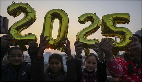 ஆங்கிலப் புத்தாண்டு: ராமதாஸ், அன்புமணி, செல்வப்பெருந்தகை உள்ளிட்ட தலைவர்கள் வாழ்த்து