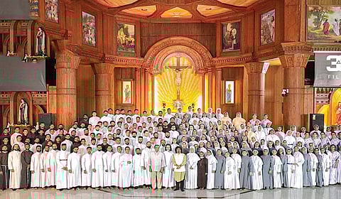 யேசுதாஸின் `சர்வேசா'!