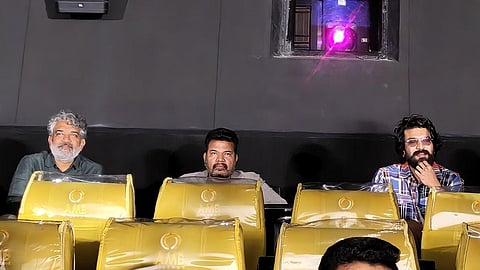 “ஷங்கர்தான் ஒரிஜினல் கேங்ஸ்டர் இயக்குநர்” - ராஜமவுலி புகழாரம்