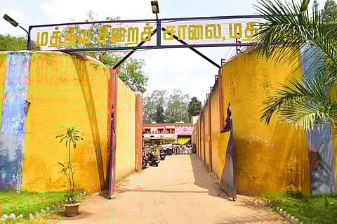 ரூ.1.63 கோடி முறைகேடு வழக்கு: மதுரை மத்திய சிறையில் 10 மணி நேரம் லஞ்ச ஒழிப்புத் துறை சோதனை