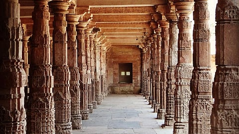 ம.பி.யில் கோயில்-கமால் மசூதி விவகாரம்: விசாரணை நடத்த உச்ச நீதிமன்றம் ஒப்புதல்