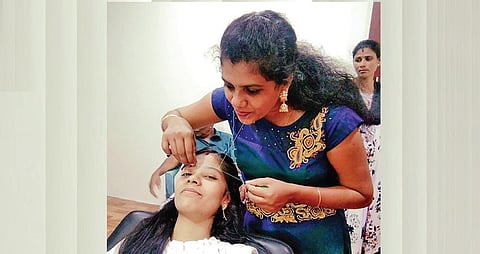 அழகுக் கலை நிபுணர் ஆனேன் | வாழ்ந்து காட்டுவோம்!