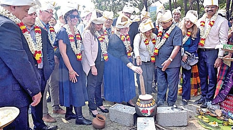விஐடி சென்னையில் சர்வதேச சமத்துவ பொங்கல் விழா: விளையாட்டு போட்டிகளை வெளிநாட்டு விருந்தினர்கள் ரசித்தனர்