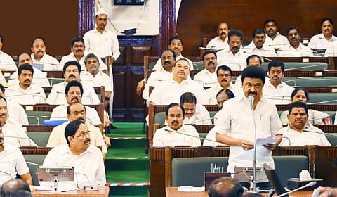 பெண்ணுக்கு துன்பம் விளைவித்தலை தடை செய்யும் சட்டமுன்வடிவுகளை பேரவையில் அறிமுகம் செய்து உரையாற்றிய முதல்வர் ஸ்டாலின்.