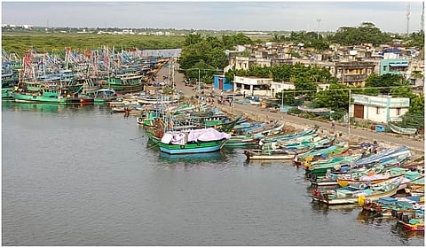 தமிழக மீனவர்கள், படகுகளை மீட்கக் கோரி ஜெய்சங்கருக்கு ராமநாதபுரம் எம்.பி கடிதம்