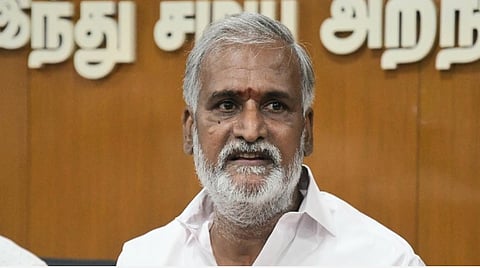 கோயில் நிலத்தில் ஞானசேகரன் கட்டிய வீட்டை அகற்றுவது குறித்து ஆலோசனை: அமைச்சர் சேகர்பாபு தகவல்