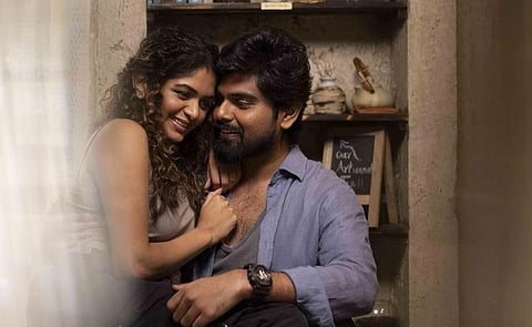 திரை விமர்சனம்: நேசிப்பாயா