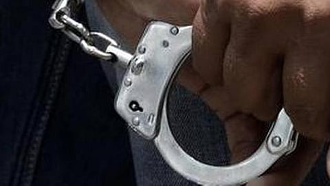 மகளையே பாலியல் தொழிலில் ஈடுபடுத்திய சென்னை தம்பதி போக்சோவில் கைது