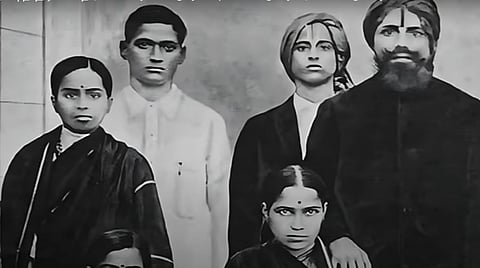 பாரதியாரின் சரண வரிகளும் பல்லவிதான்!