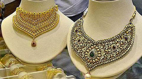 பவுனுக்கு ரூ.680 உயர்வு: தங்கம் விலை வரலாறு காணாத புதிய உச்சம்!