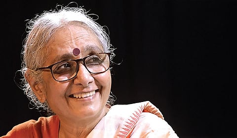 பிறப்பு அடிப்படையிலான பாகுபாடு அறிவுக்குப் புறம்பானது - அருணா ராய்