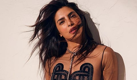 Click Bits - ‘பெரிதினும் பெரிது கேள்’ பிரியங்கா சோப்ரா!