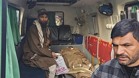 ஜம்மு காஷ்மீரில் 17 மர்ம மரணம்: ரஜவுரியில் உரம், பூச்சிக்கொல்லி கடைகளுக்கு அதிகாரிகள் சீல்