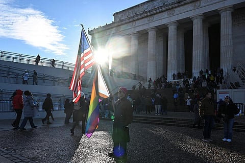 மூன்றாம் பாலினத்துக்கு தடை விதிப்பது சரியா?