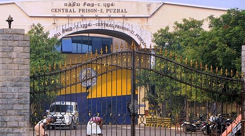 புழல் மத்திய சிறையில் சோப்புக்குள் மறைத்து வைத்து கைதிகளுக்கு கொடுக்க முயன்ற கஞ்சா பறிமுதல்