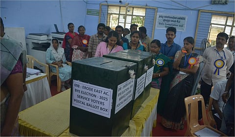 ஈரோடு கிழக்கு இடைத்தேர்தல்: திமுக, நாதக-வுக்கு கிடைத்த தபால் வாக்குகள் எவ்வளவு?