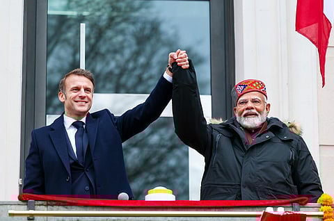 பிரான்ஸ் அதிபருடன் பிரதமர் மோடி பேச்சுவார்த்தை - இரு தரப்பு ஒப்பந்தங்கள் கையெழுத்து