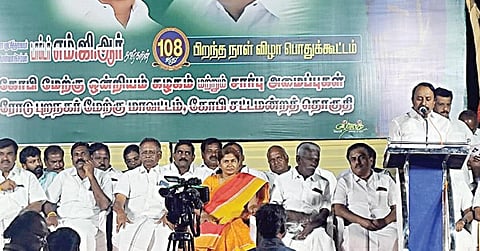 “வாய்ப்பு வந்தபோது நான் அக்கறை காட்டவில்லை” - அதிமுக பொதுக்கூட்டத்தில் செங்கோட்டையன் பேசியது என்ன?