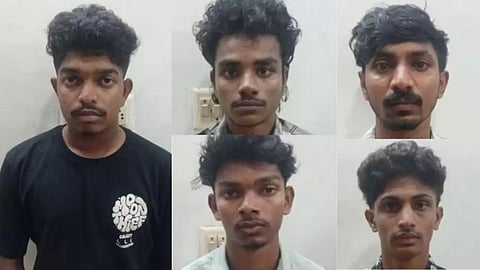 கேரளாவில் அரசு செவிலியர் கல்லூரியில் ராகிங் செய்ததாக 5 மாணவர்கள் கைது