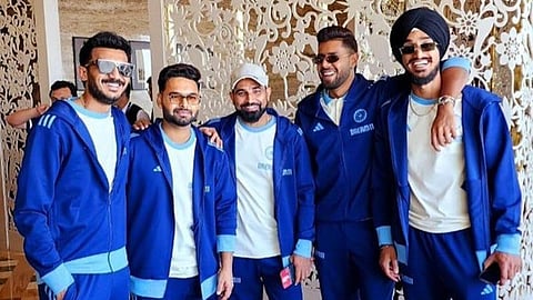 ஐசிசி சாம்பியன்ஸ் டிராபி தொடர்: துபாய் சென்றடைந்தது இந்திய அணி