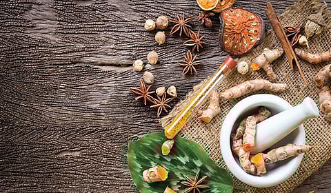 சிக்கலை எதிர்கொண்டிருக்கும் சித்த மருத்துவம்