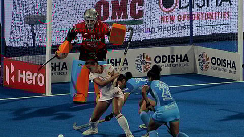 ஹாக்கியில் இந்திய அணி தோல்வி