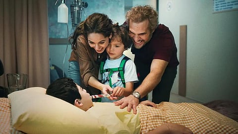 Lucca's World: இந்திய மருத்துவரின் பெருமை பேசும் ஸ்பானிஷ் திரைப்படம் | ஓடிடி திரை அலசல்