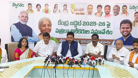 வரும் ஆண்டுகளில் 20 ஆயிரம் விமானிகள் தேவை: மத்திய அமைச்சர் ராம்மோகன் நாயுடு தகவல்