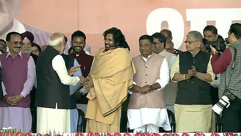 இமயமலைக்கு செல்கிறீர்களா? - பவன் கல்யாணிடம் பிரதமர் மோடி கேள்வி