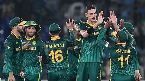 ஆஸி. - தென் ஆப்பிரிக்கா போட்டி மழையால் ரத்து