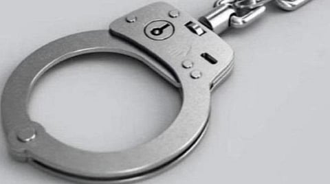 சென்னை | மது குடிக்க பணம் தர மறுத்ததால் ஆத்திரம்: பெயின்டரை தாக்கி பணம் பறித்த ரவுடிகள் கைதுகள் கைது