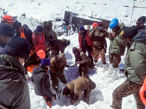 உத்தராகண்ட் பனிச்சரிவு உயிரிழப்பு எண்ணிக்கை 8-ஆக உயர்வு