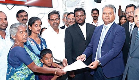 தமிழகம் முழுவதும் நடைபெற்ற மக்கள் நீதிமன்றத்தில் ரூ.659 கோடி இழப்பீட்டுடன் 74,922 வழக்குகளுக்கு தீர்வு