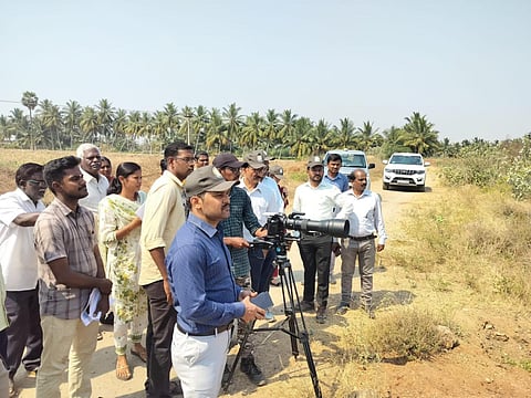 பல்லுயிர் பாரம்பரிய தளம் கோரிக்கை: எலத்தூர் குளத்தில் கள ஆய்வு
